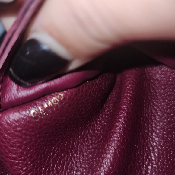 Authentic  LV Monogram Empreinte Leather Curieuse Wallet - Picture 10 of 11